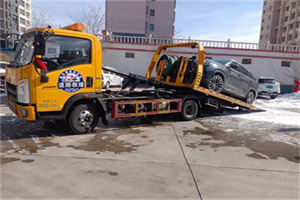 锦屏救援拖车费用怎么算